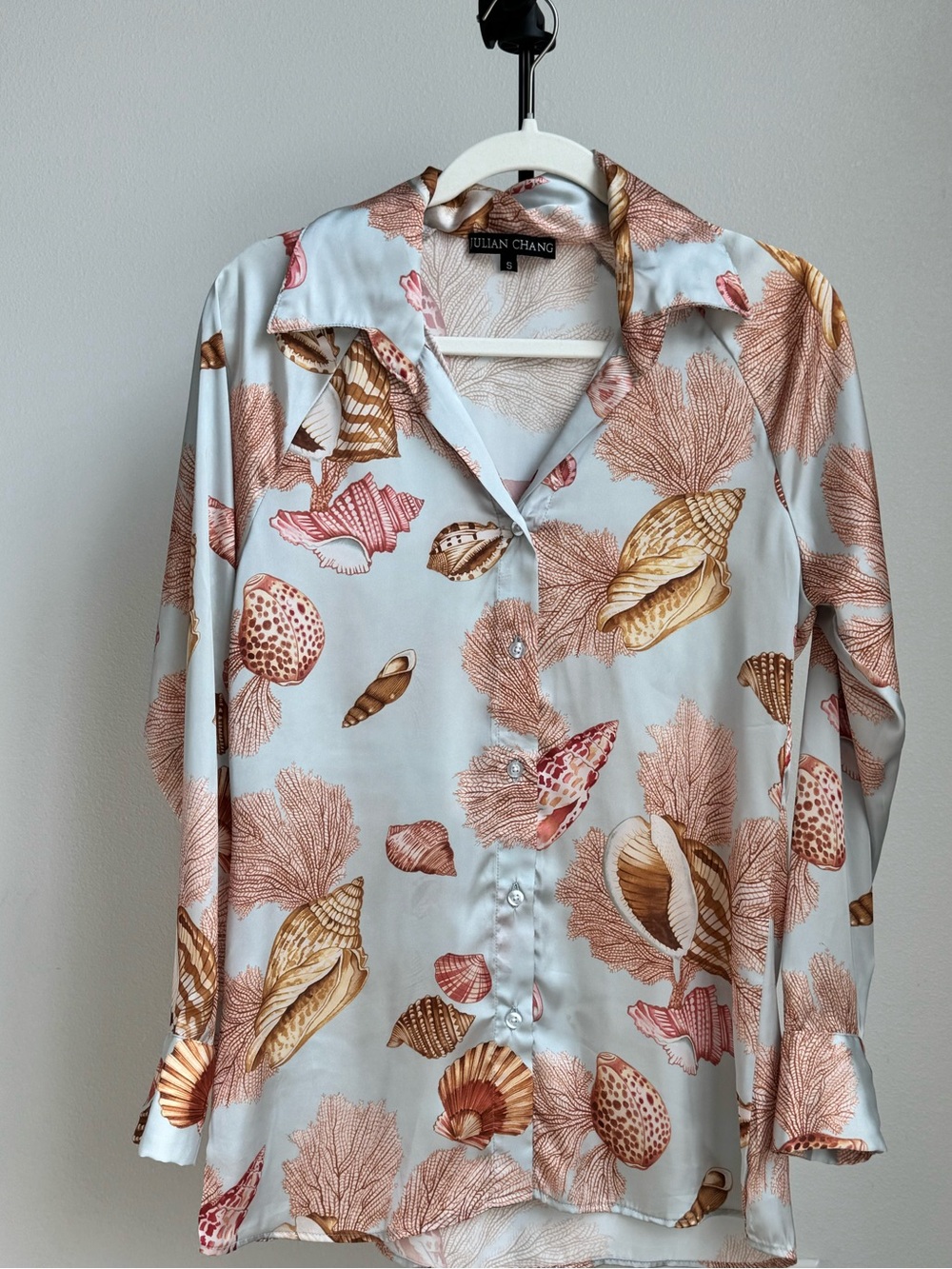 Julian Chang Silk-Feel Seashell Print Button Down Blouse Top S